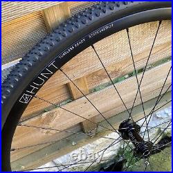 2020 Hunt 4 Season gravel disc road bike wheelset 700c, with new schwalbe tyres