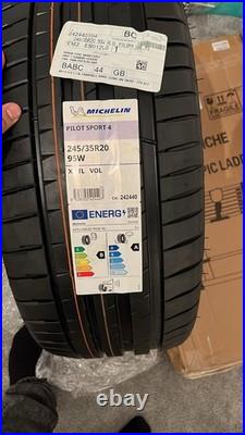 245/35/20 Michelin Pilot Sport 4 (PS4) Brand new never touched the road