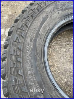 2x 235 85 16 120/116RQ Cooper Discoverer S/T MAXX Dot 23 8mm No Repairs