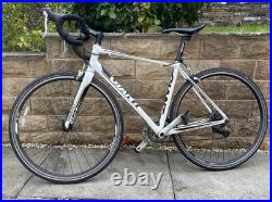 Giant Road Bike Fully Serviced Last Year Drive Train Upgraded and New Tyres